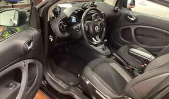 SMART fortwo 60kW81CV EQ cabrio lleno