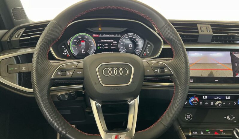 AUDI Q3 45 TFSI e 180kW S tronic Black Line lleno