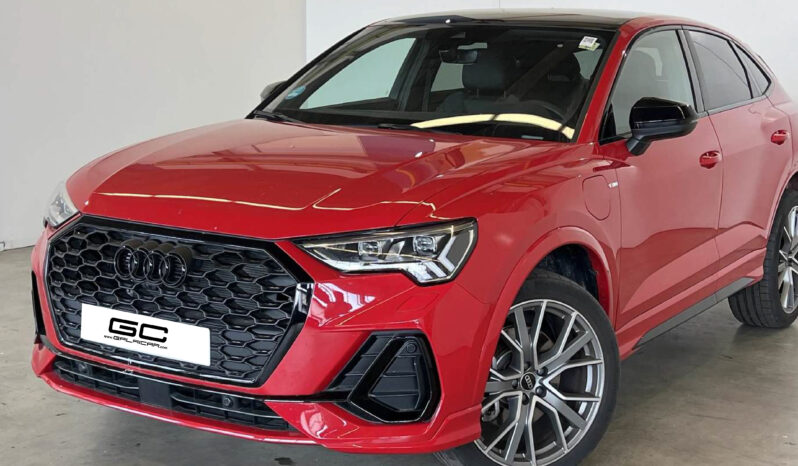 AUDI Q3 45 TFSI e 180kW S tronic Black Line lleno