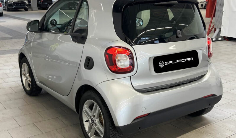 SMART fortwo 60kW81CV EQ coupe lleno