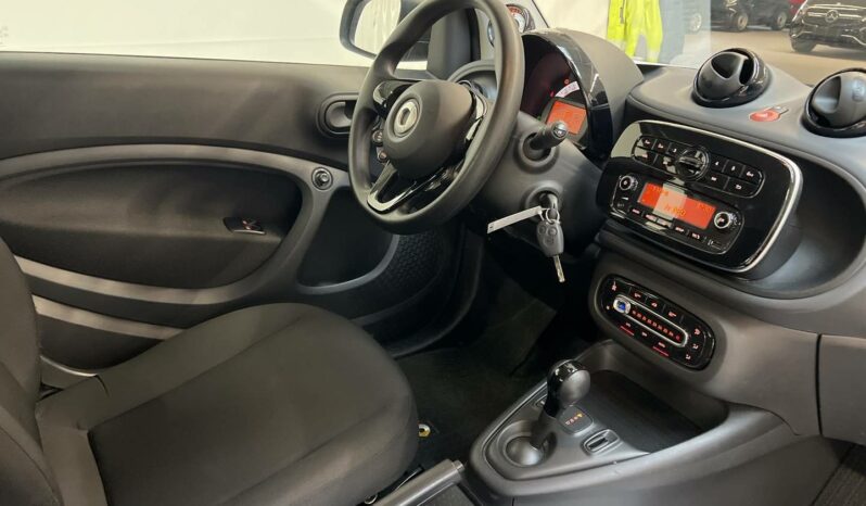 SMART fortwo 60kW81CV EQ coupe lleno