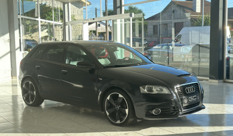 AUDI A3 Sportback 2.0 TDI 140cv Attraction lleno