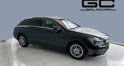 MERCEDES-BENZ Clase CLA CLA 200 d Shooting Brake