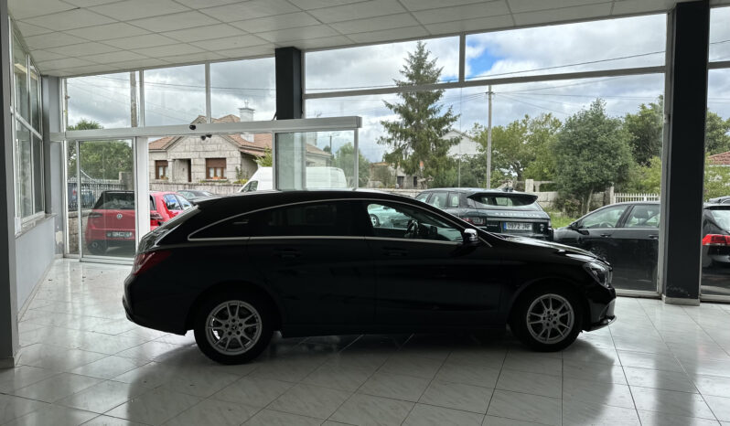 MERCEDES-BENZ Clase CLA CLA 200 d Shooting Brake lleno