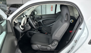 SMART fortwo 60kW81CV EQ coupe lleno